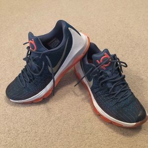 NIKE KD8 low basketball shoes